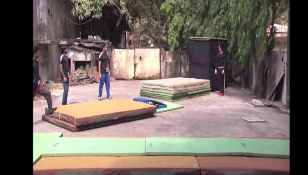 Tiger Shroff's live stunts