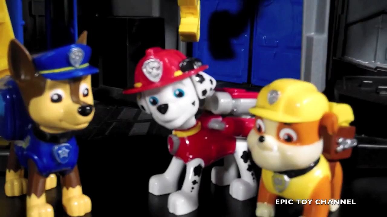 PAW PATROL Nickelodeon Parody "PAW PATROL and PEPPA PIG" Parody Video by EpicToyChannel