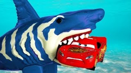 BIGGEST SHARK ATTACK LIGHTNING MCQUEEN CARS IN A POOL!!! HULK Try To Save Him And His Frie