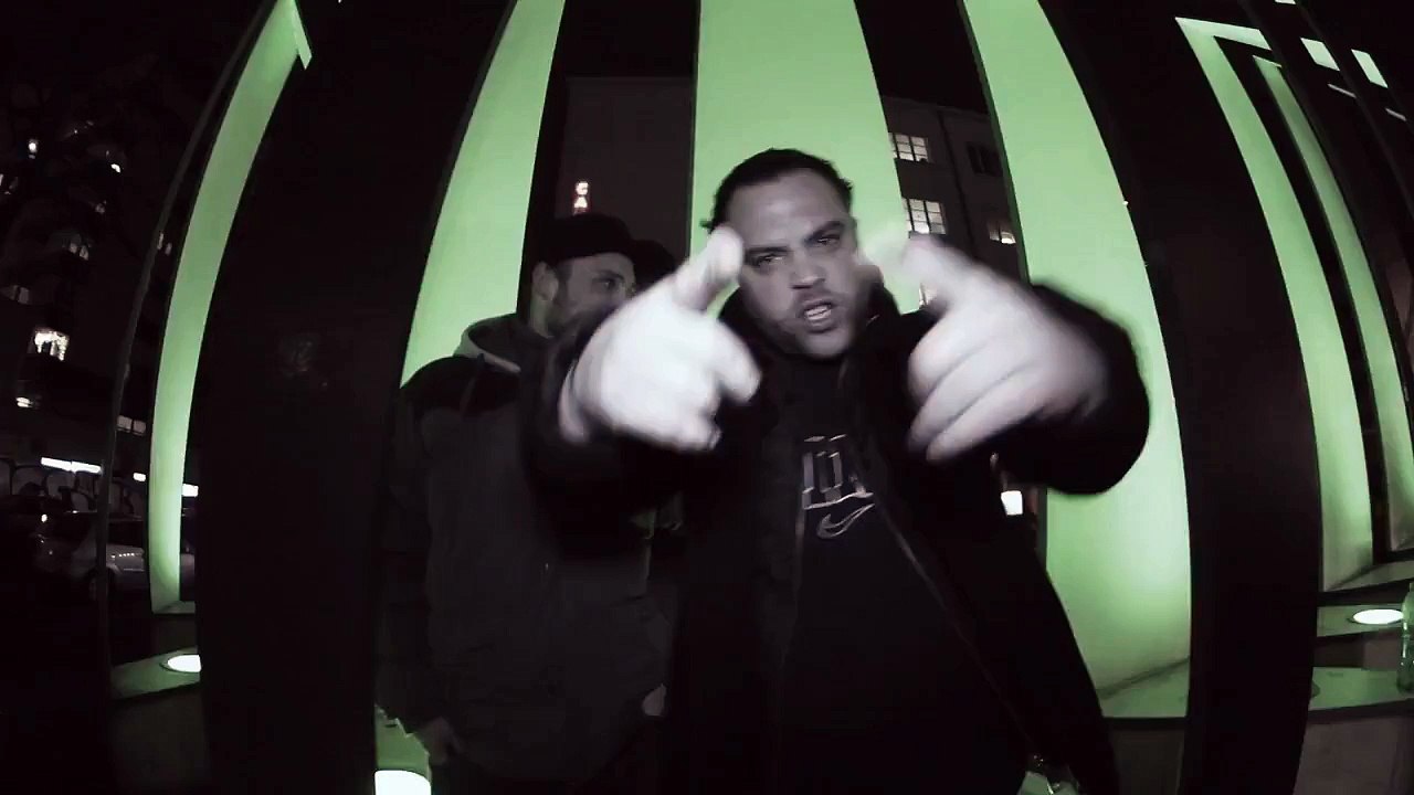 ConeGorilla ft. Skinny AL - Strassenkidz (Offizielles Video)