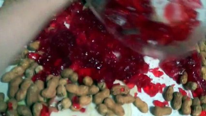 How to Make the Best Peanut Butter and Jelly Sandwich - Studio C