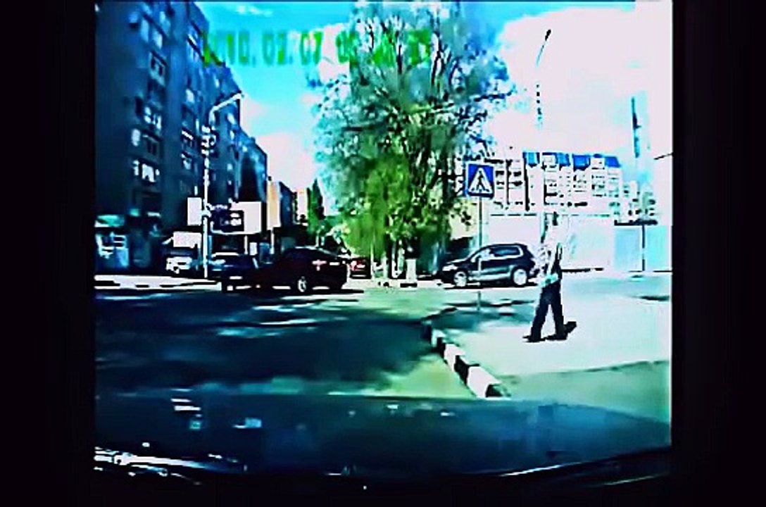 スーパーカー・高級車の交通事故&危険運転動画まとめ！ドライブレコーダー（レクサス,BMW,アウディ,ランボルギーニ,ベンツ,他）