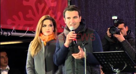 Download Video: Tirana pret Krishtlindjet me koncert festiv, Veliaj apelon për solidaritet- Ora News