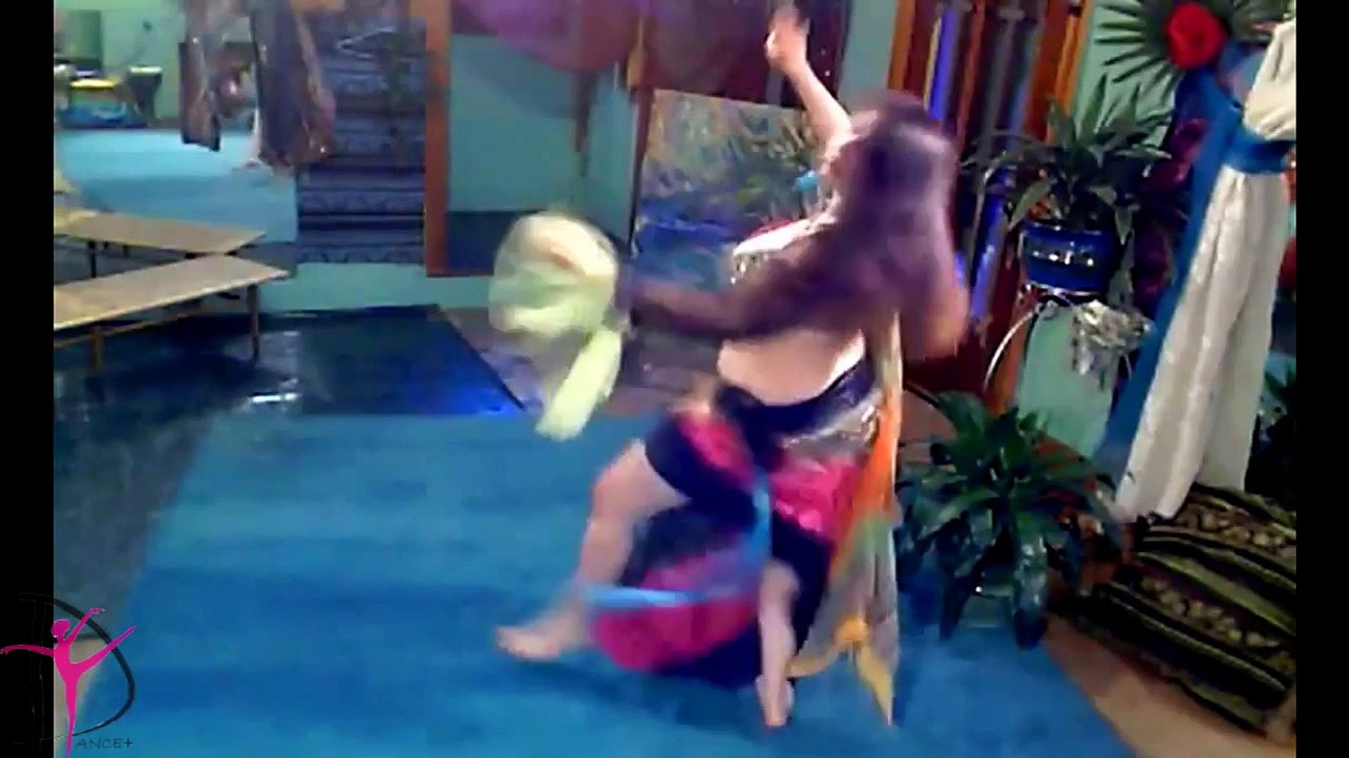 مش صافيناز .رقص شرقي مصري .Hot Belly Dance