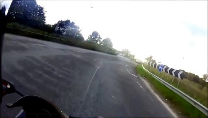 死と隣り合わせ バイクの事故【閲覧注意】