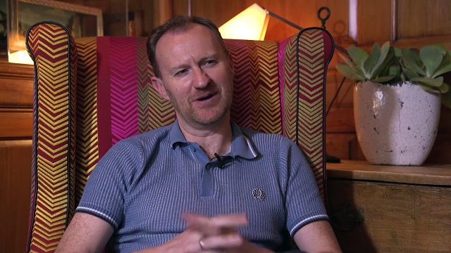 Mark Gatiss Vs YouTube Comments Sherlock