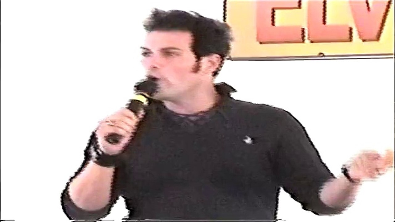 Franz Goovaerts sings 'Return To Sender' Elvis Week 2006