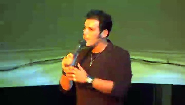 Franz Goovaerts sings 'Return To Sender' Elvis Week 2008