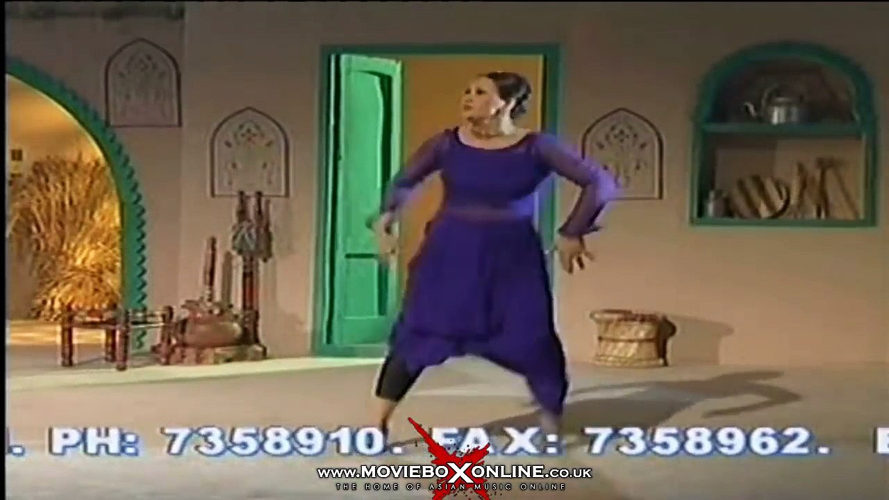 RAATAN CHANDANIYAN - NARGIS - PAKISTANI MUJRA DANCE