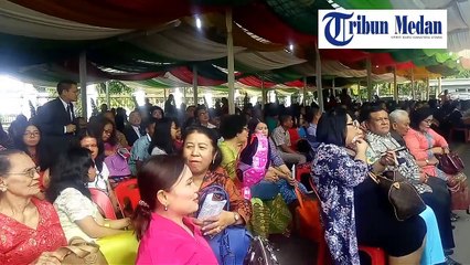 Suasana Misa Natal di Gereja HKBP Medan