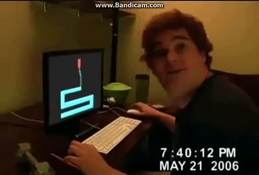 Very Funny BEST Scary maze Game Reaction. Guy Wets Himself And Falcon Punches Computer Screen!