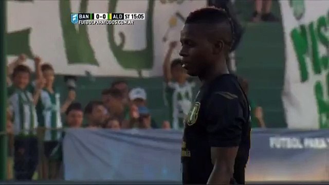 El travesaño se lo negó a Cazares. Banfield 0 - Aldosivi 0. Liguilla Pre Sudamericana 2015. FPT