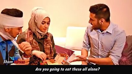 Sham idrees - When u Call A Girl Moti - Latest funny video