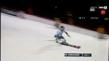 Un drone chute à côté du skieur Marcel Hirscher