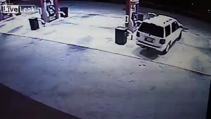 Man Stabbed During Carjacking In Miami