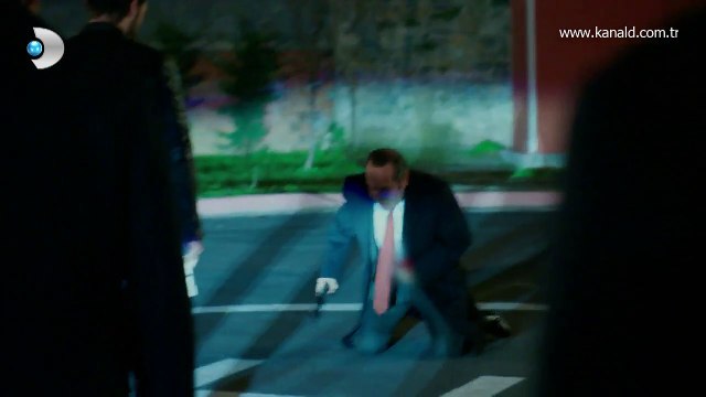 Poyraz Karayel 37. Bölüm - Poyraz, İsmail Karayel'i vuruyor!