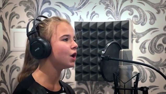 Девочка оболденно поет Кукушку посмотрите не пожалеете