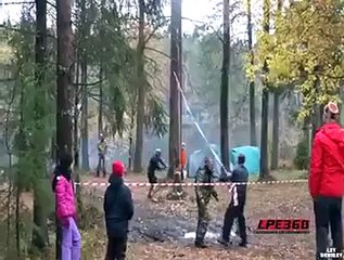 Some Russians cut a tree ... play that dumb movies