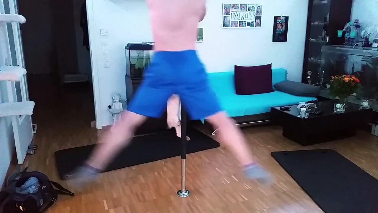 Кошка копия хозяина