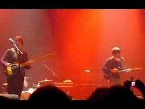 Arctic Monkeys - Fluorescent Adolescent (Live)