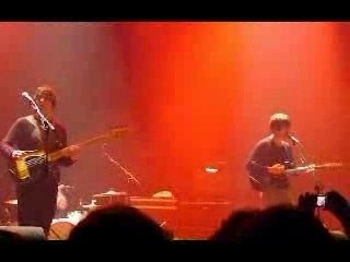 Arctic Monkeys - Fluorescent Adolescent (Live)