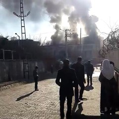 Şırnak Dicle mahallesinde başlayan çatışmalar ve kültür merkezinde yangın