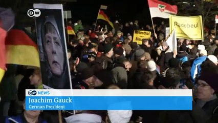 Gauck Christmas speech focuses on refugees | DW News