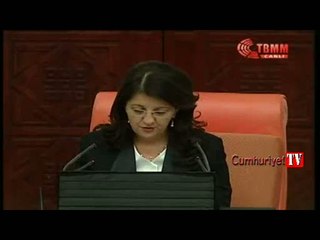 Demirtaş Meclis'te böyle yemin etti