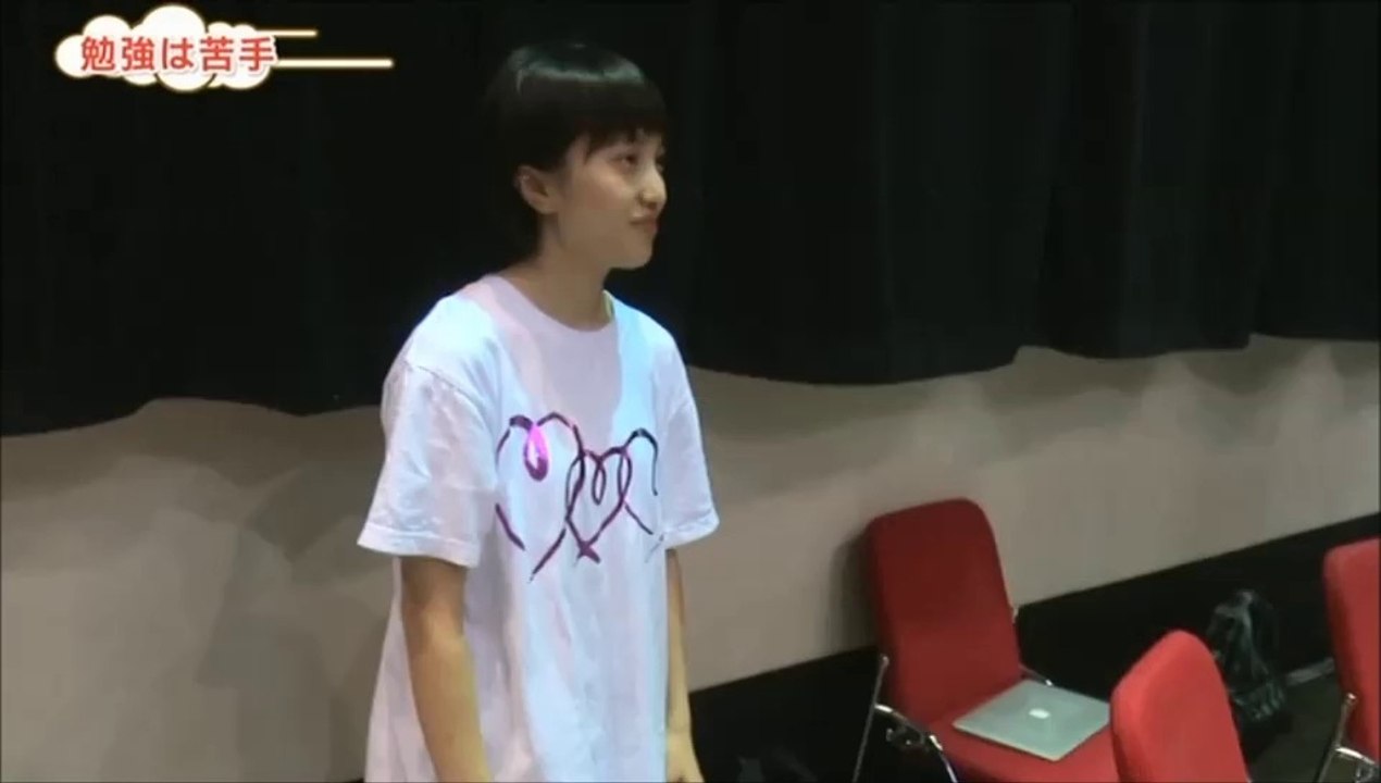 ももクロ(Momoclo) ≫≫ 夏菜子「チース」