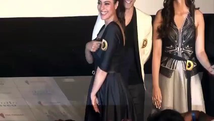 Kajol NARROWLY Escapes FALLING DOWN Dilwale Event - SHOCKING VIDEO