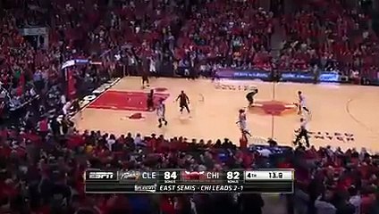 Best 60 Crossovers- 2015 NBA Season_27