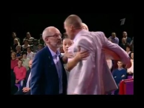 Драка с ведущим Гордон на первом канале.