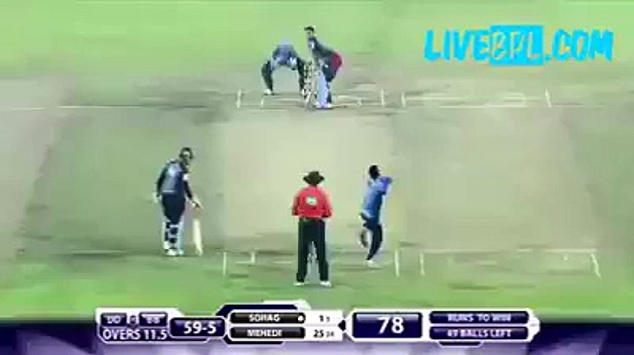 Mohammaf Hafeez Great Catch in BPL 2015
