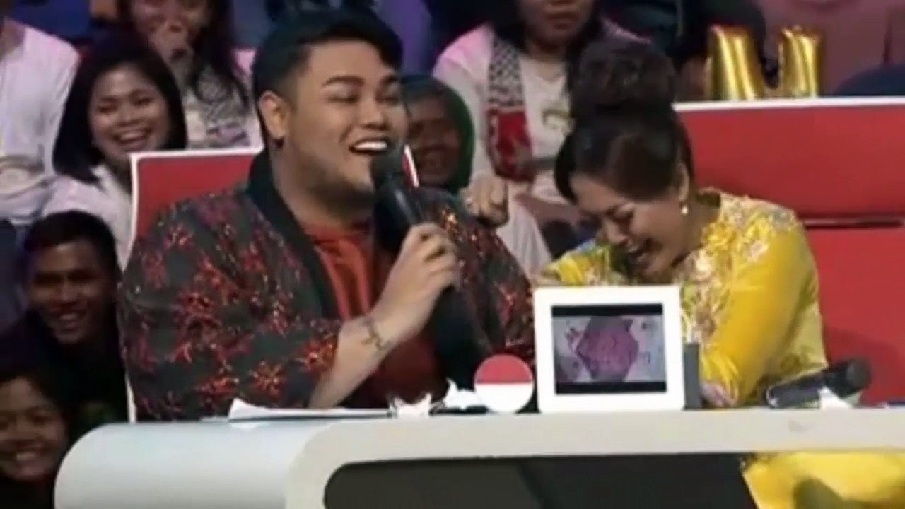 Sikecil Komentar 02 Lesti (Indonesia) "Sikecil" Dangdut Academy Asia TOP 4 [25/12/2015]