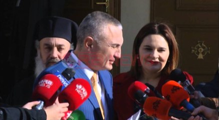 Mesazhe për besimtarët katolikë dhe ortodoksë, Meta: Ndryshimi fillon nga vetja- Ora News
