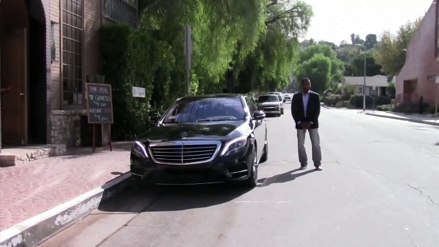 Pregnant Kim Kardashian And Kourtney Arriving At Caitlyns Birthday Lunch