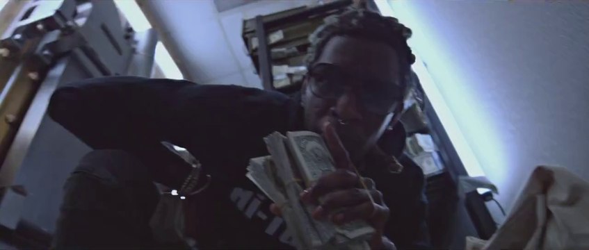 YOUNG T. ft LIL UZI Big Racks (Video 2015).