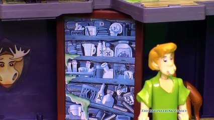 SCOOBY DOO _ The Assistant Too a Scooby Doo Video Parody - YouTube