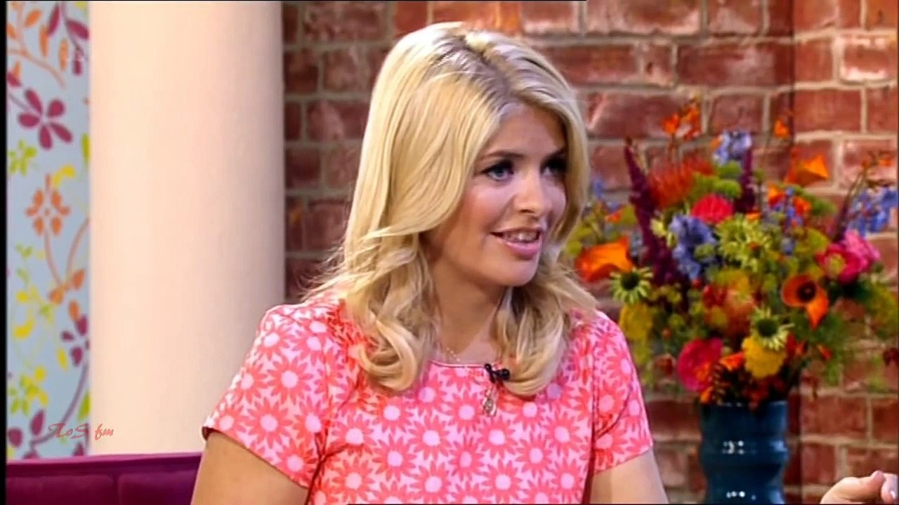 This Morning 03 Sept 2013: :Holly Willoughby School Phobia or Skiving