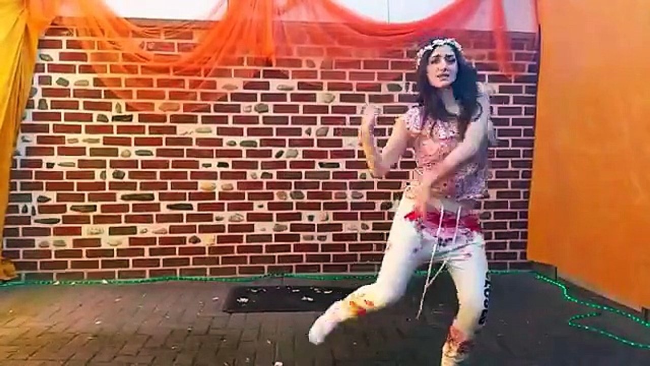 Dance on  Sun Saathiya