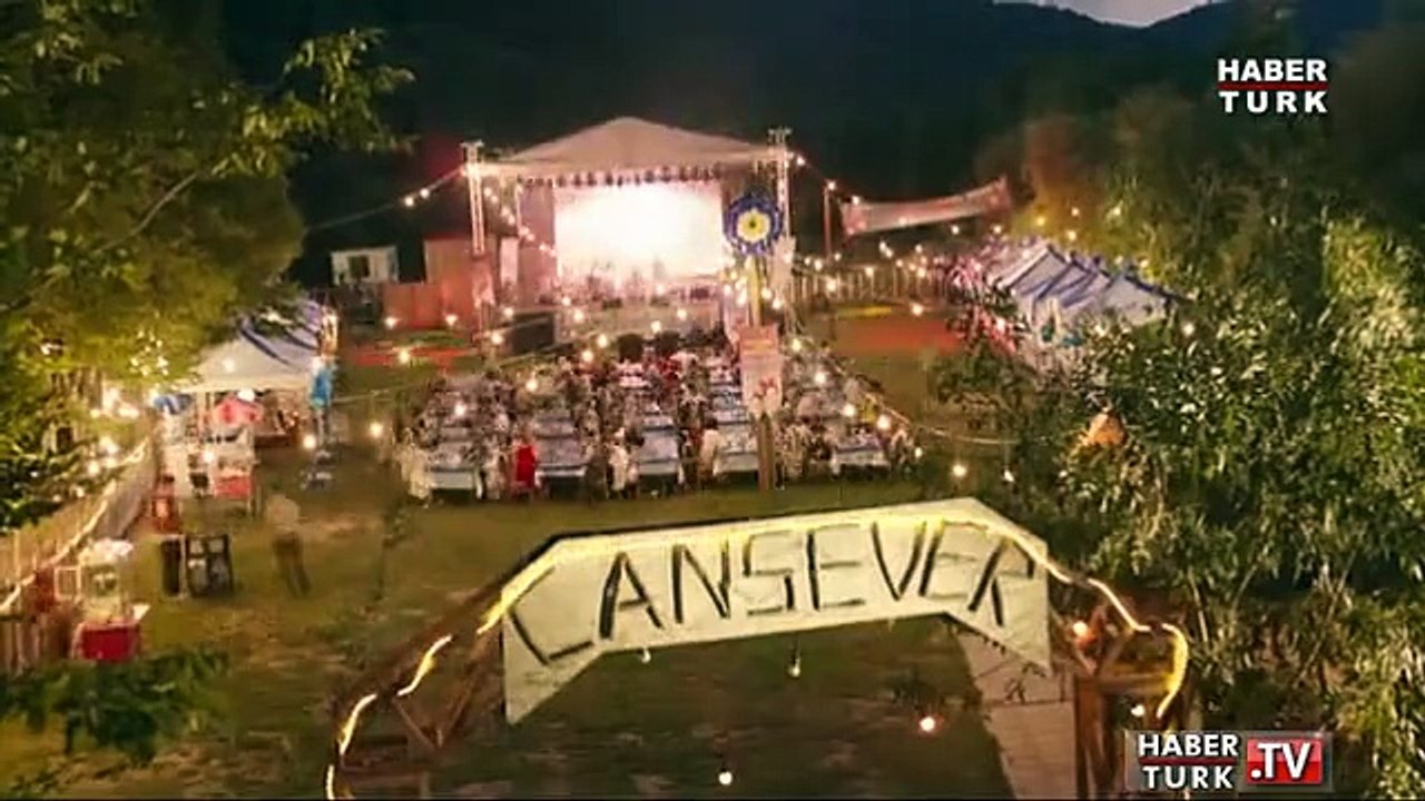 Ahmet Kural ve Murat Cemcir'den -Şamama- şarkısına eğlenceli klip.