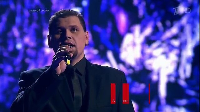 Михаил Озеров - Любовь (Голос 4 2015 Полуфинал)