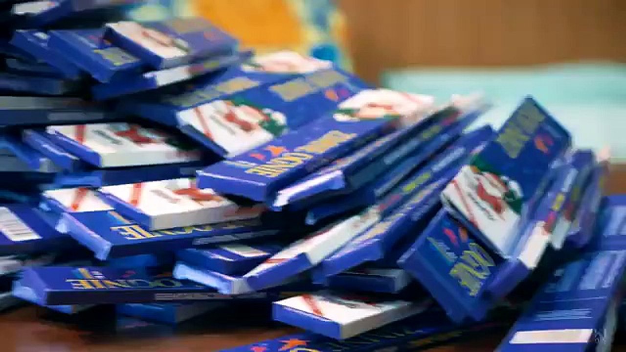 1000 бенгальских огней зажигаются одновременно