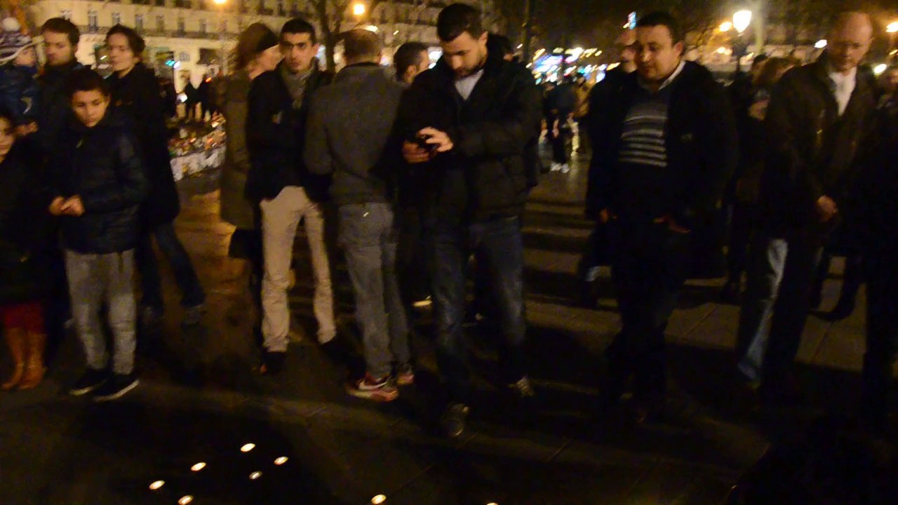 Paris: Hommage à Hocine Aït Ahmed