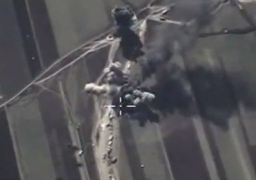 Удары российских ВКС вынуждают ИГИЛ менять пути контрабанды нефти