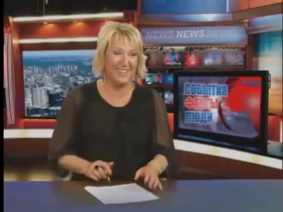 Пьяная телеведущая  рассказывает про медведей ржака