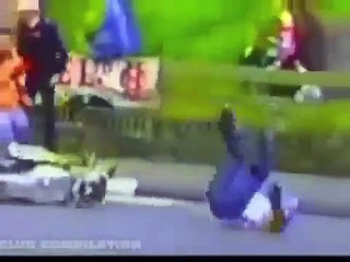 【びっくり映像】バイククラッシュ映像集 vol.10 -Motorcycle Fail and Crashes Compilation