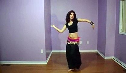 hot girl dance on chitiyan kalaiyan