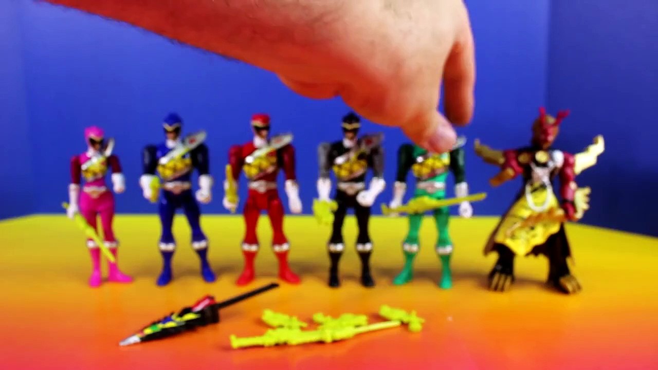 Power Rangers Dino Charge Dino Action Pack Toy Set