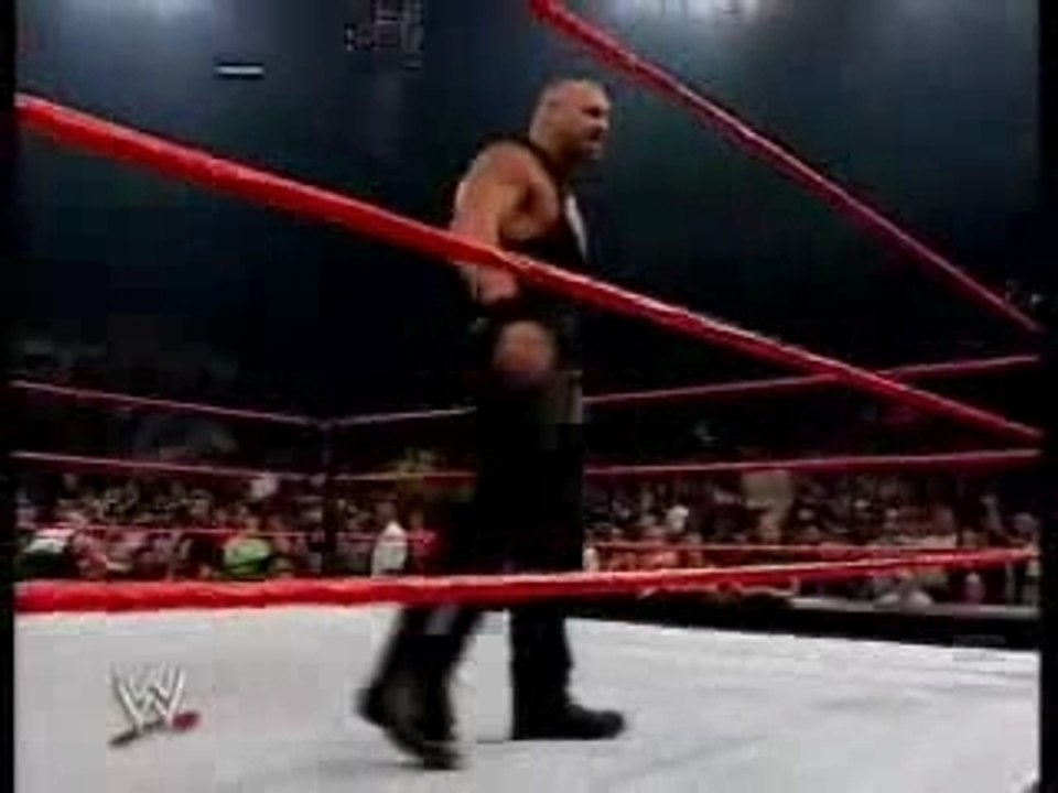 Steve Austin vs Batista